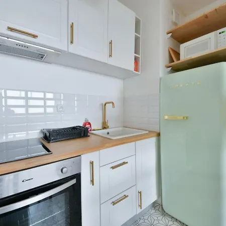 Chic 1br With Stunning View And Location *