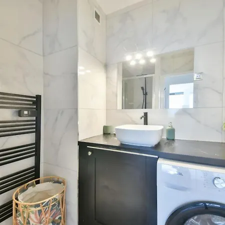 Chic 1br With Stunning View And Location 아파트
